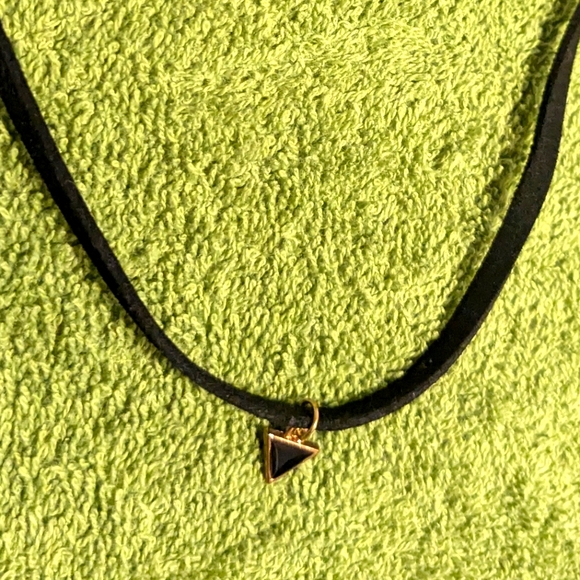 Choker - Picture 1 of 1